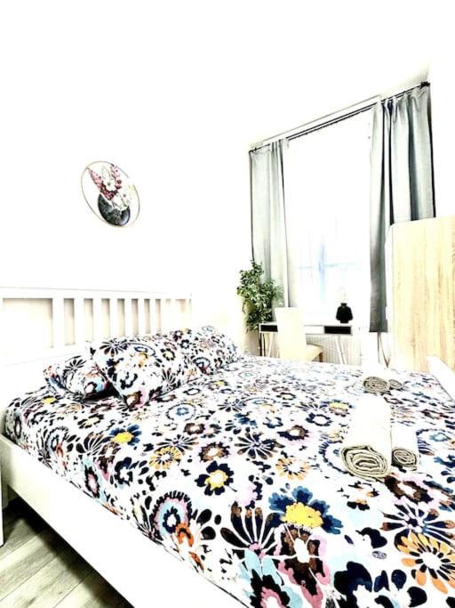 L3 City Centre Stylish Flat Ac Boedapest Buitenkant foto